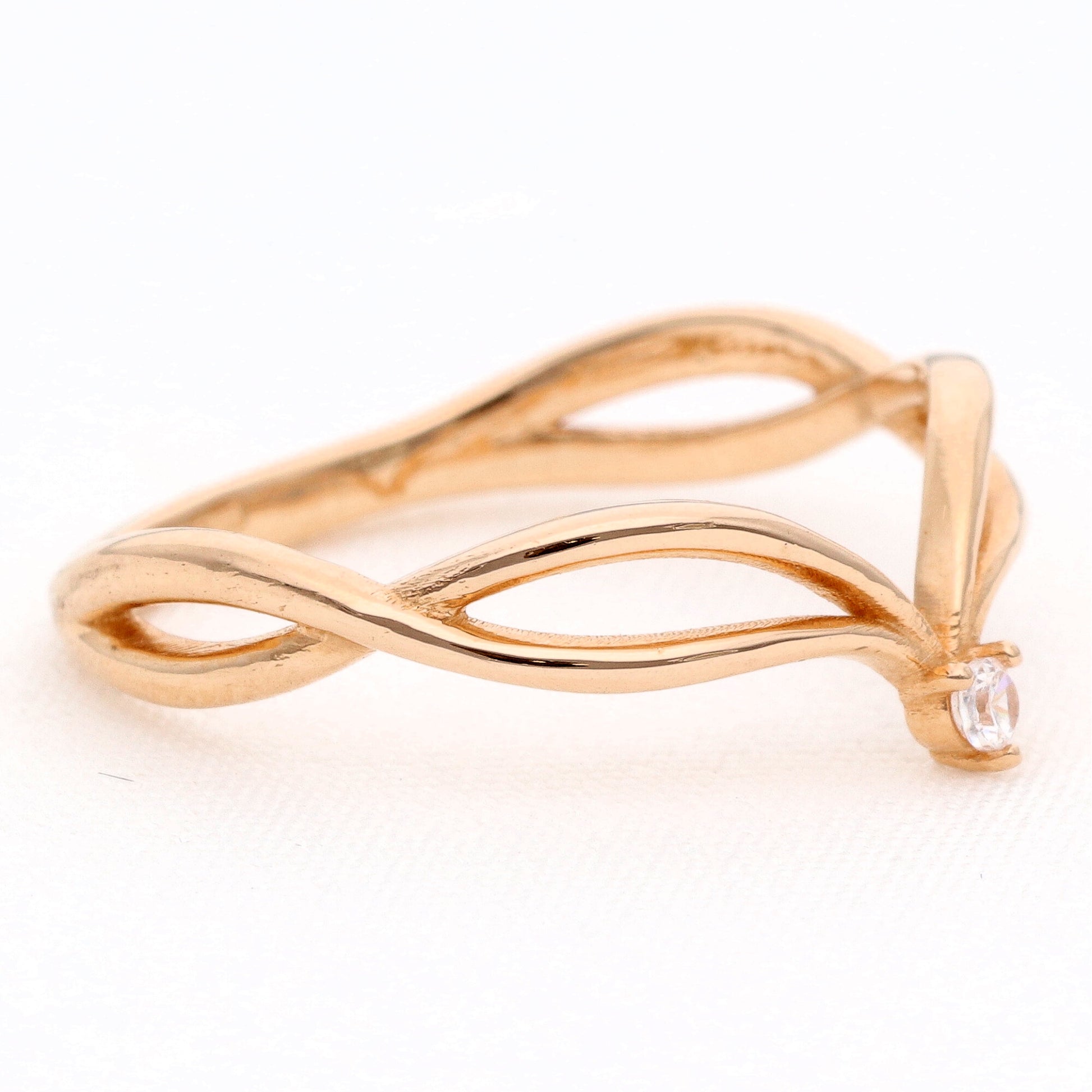 Auksinis žiedas su cirkoniu vestuviniaiziedai.lt
