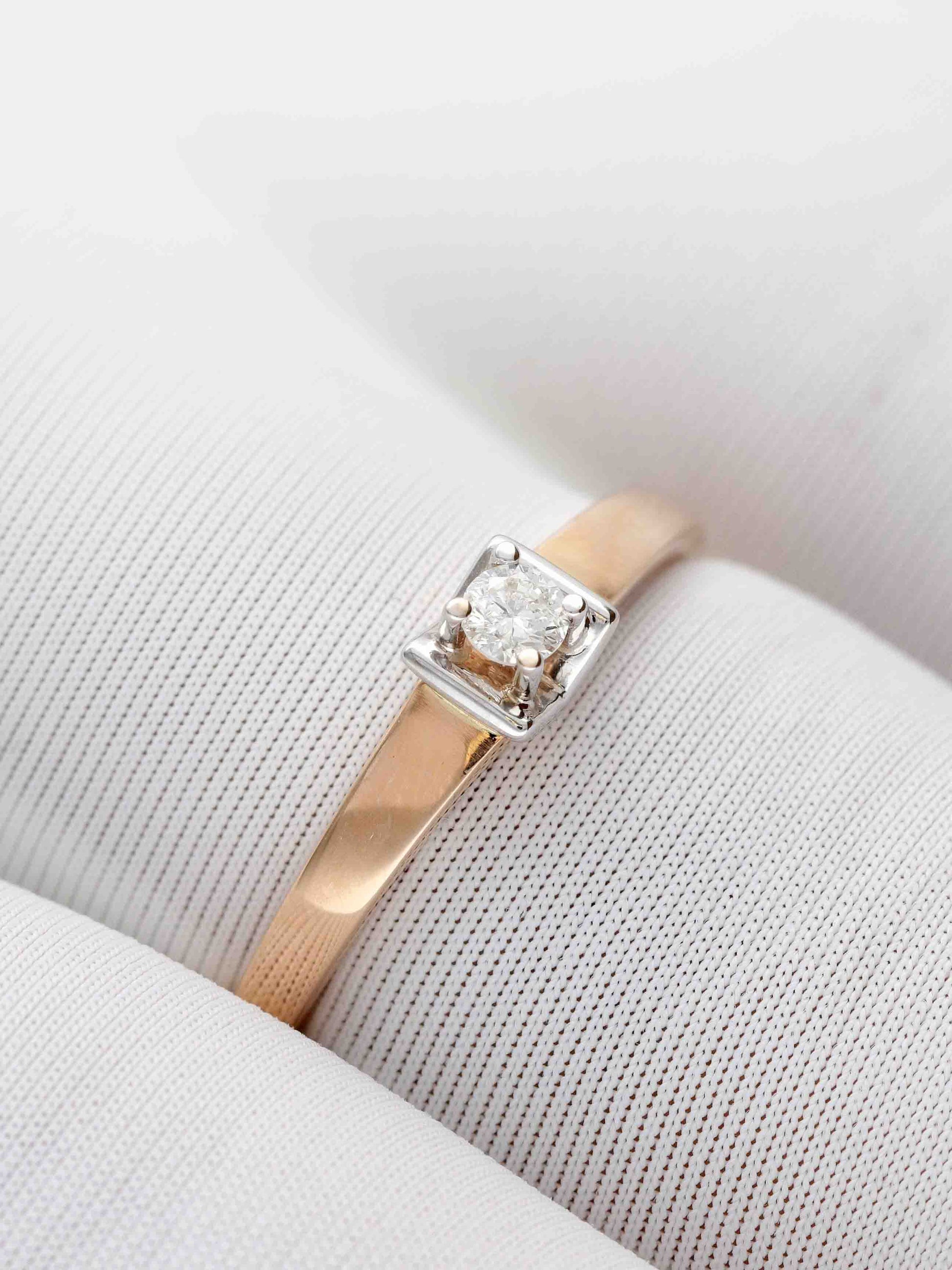 Sužadėtuvių žiedas vestuviniaiziedai.lt